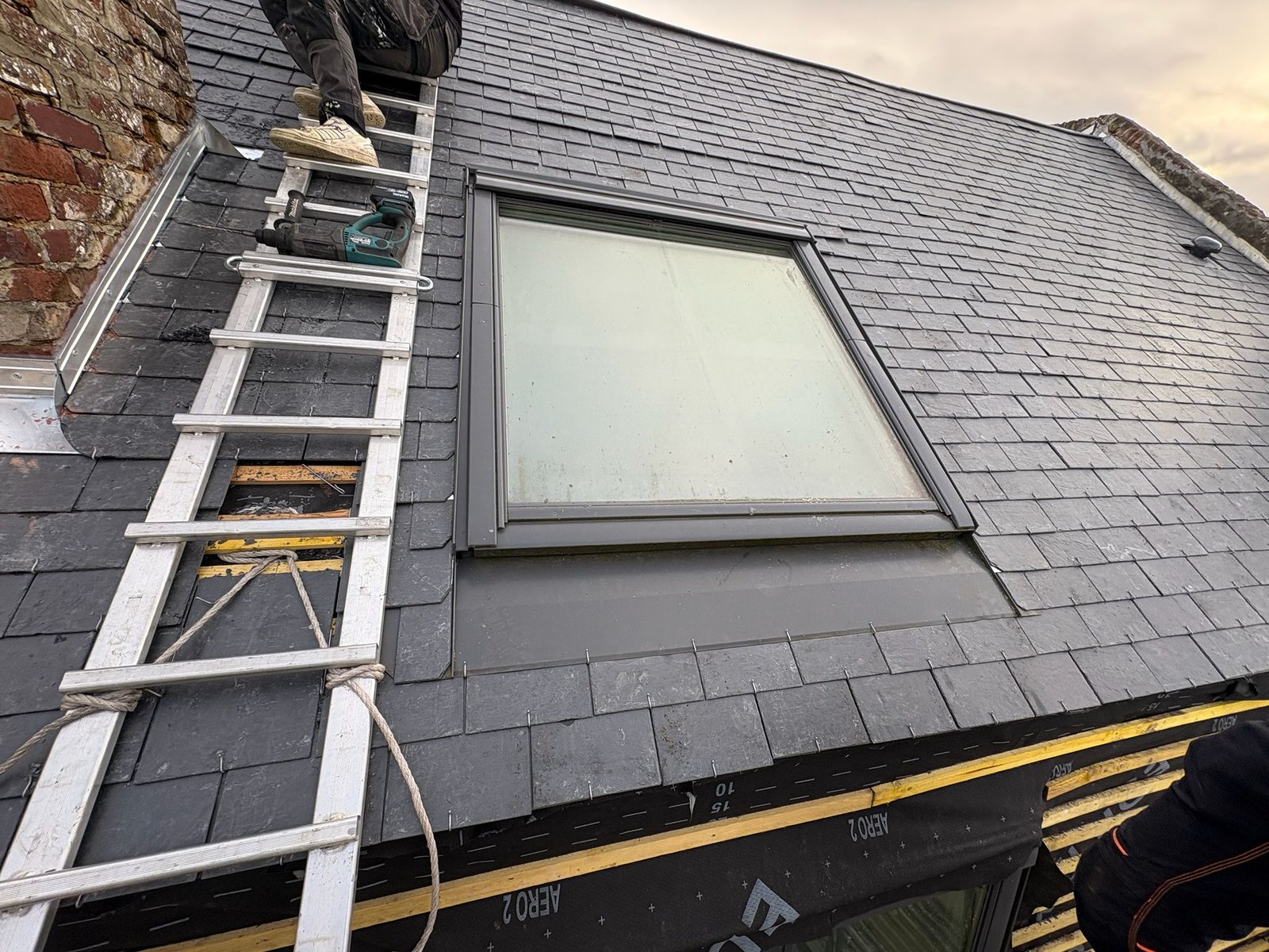 Pose de fenêtres de toit ( Velux )